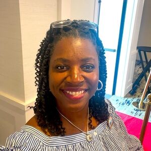 Meet your Posher, Lisa